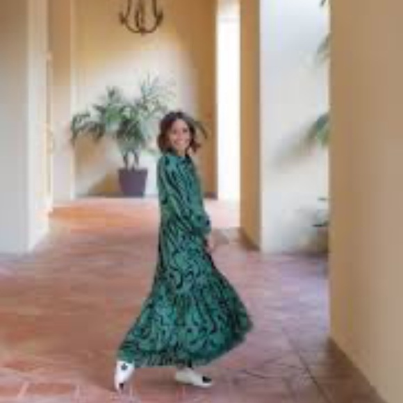 Zara Swirl Print Green Black Long Sleeve Button Up Maxi Dress Blogger's Fav M - Picture 3 of 16